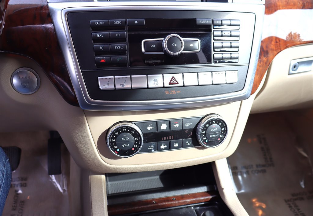 Used 2015 Mercedes-Benz GL 320 BlueTEC 4MATIC image 28