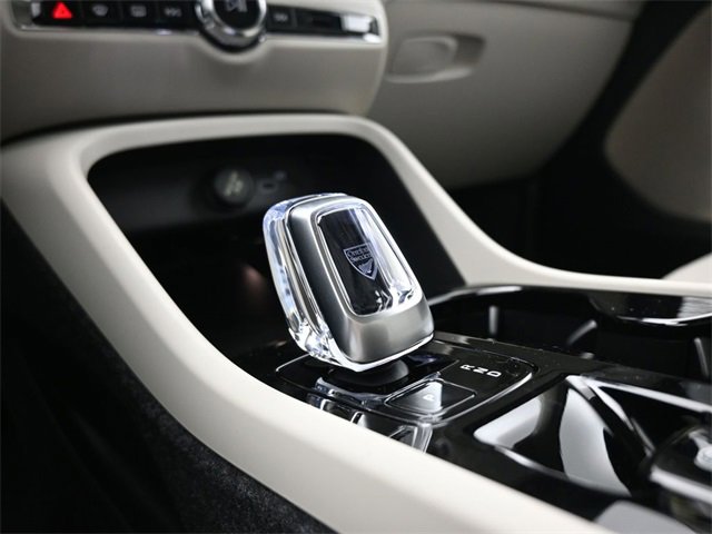 New 2026 Volvo XC40 B4 Plus w/ Protection Package Premier image 11