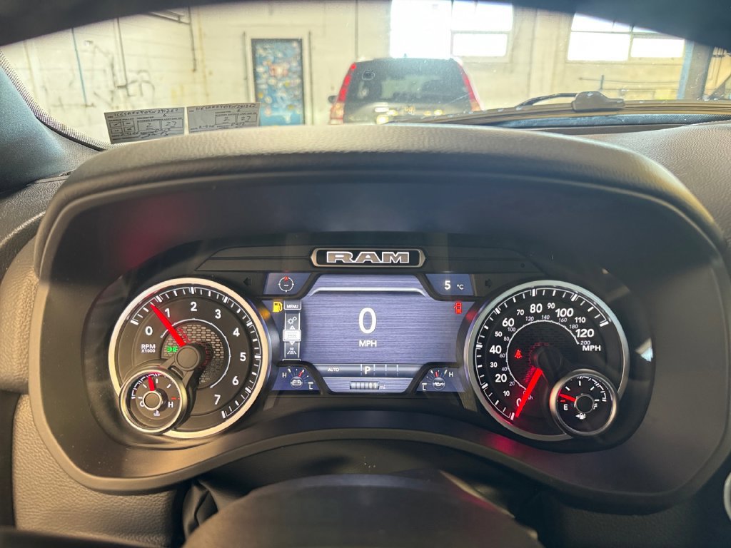 New 2026 RAM 1500 Big Horn AWD/4WD image 16