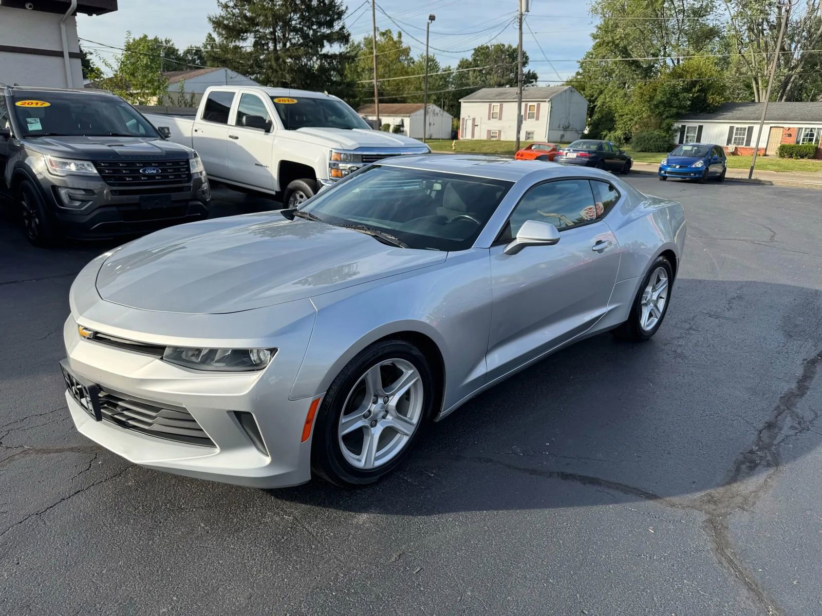 Used 2017 Chevrolet Camaro LT image 2