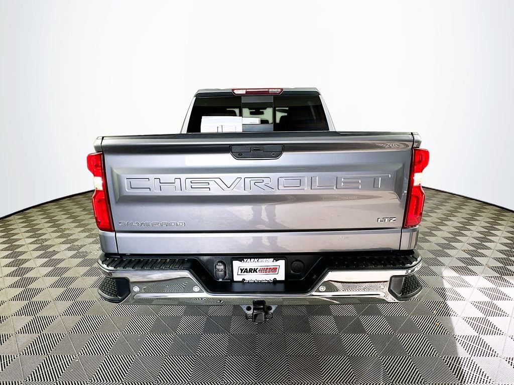 Used 2019 Chevrolet Silverado 1500 LTZ w/ LTZ Plus Package image 11