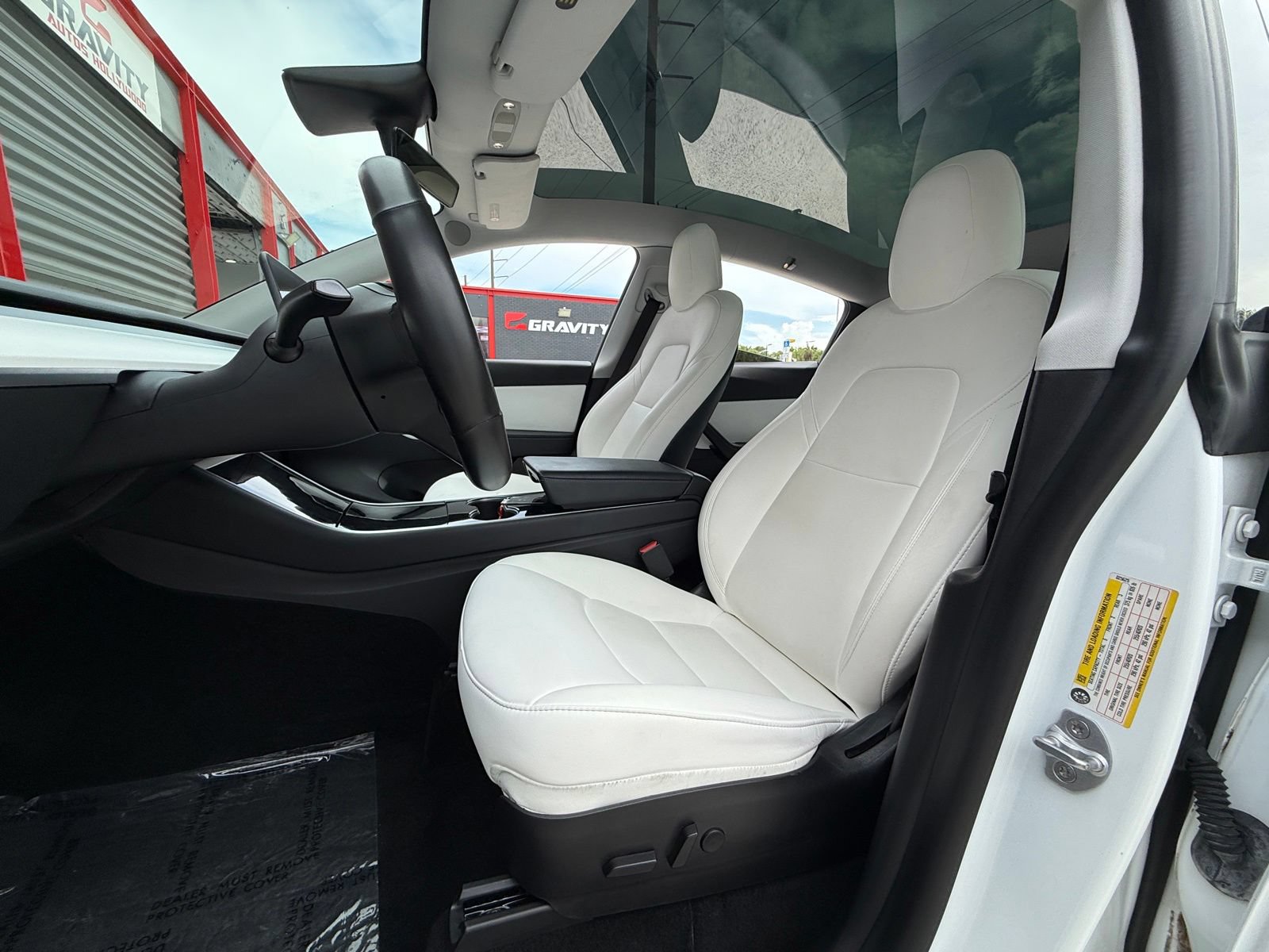 Used 2020 Tesla Model Y Long Range AWD/4WD image 15