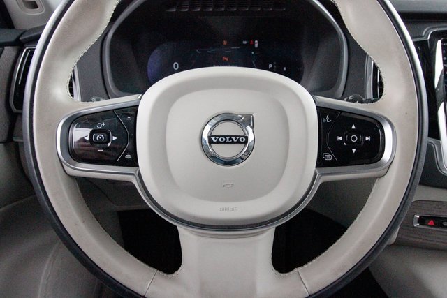 Certified 2024 Volvo XC90 B6 Plus image 17