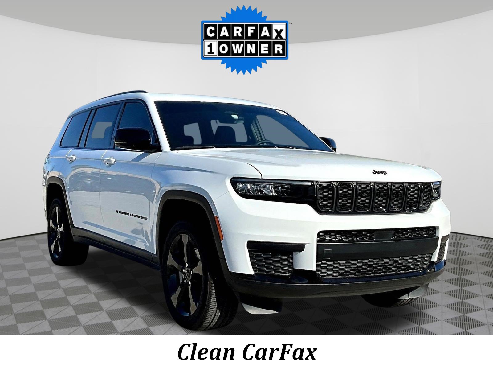 Used 2025 Jeep Grand Cherokee L Altitude AWD/4WD image 3