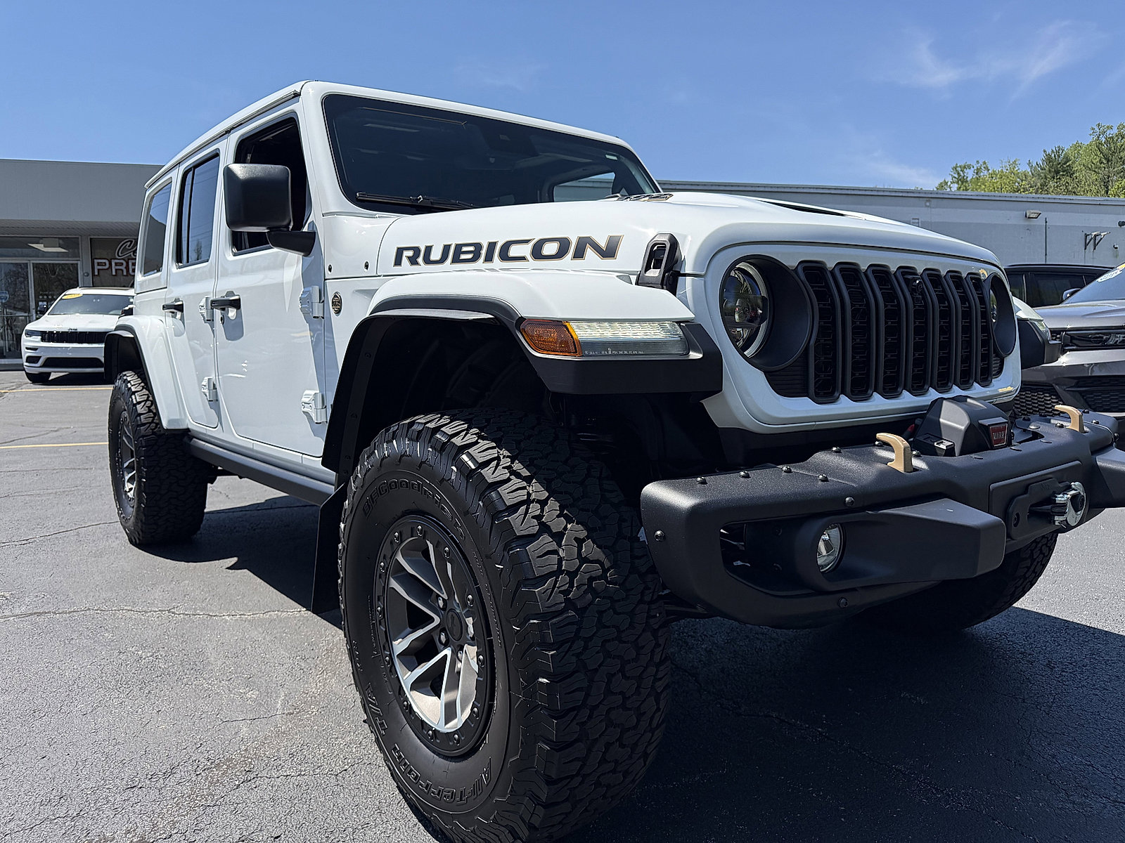 Used 2024 Jeep Wrangler Unlimited Rubicon 392 AWD/4WD image 9