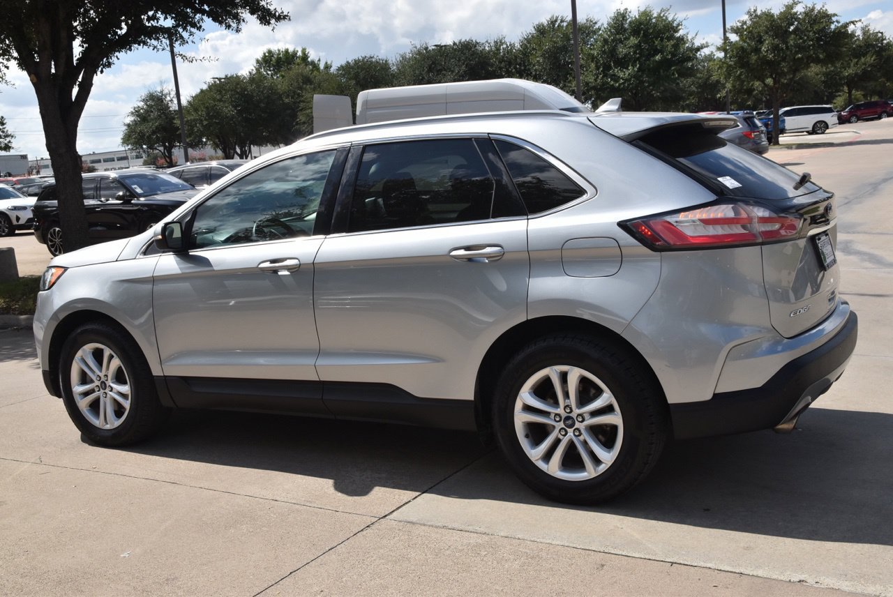 Used 2020 Ford Edge SEL FWD image 11
