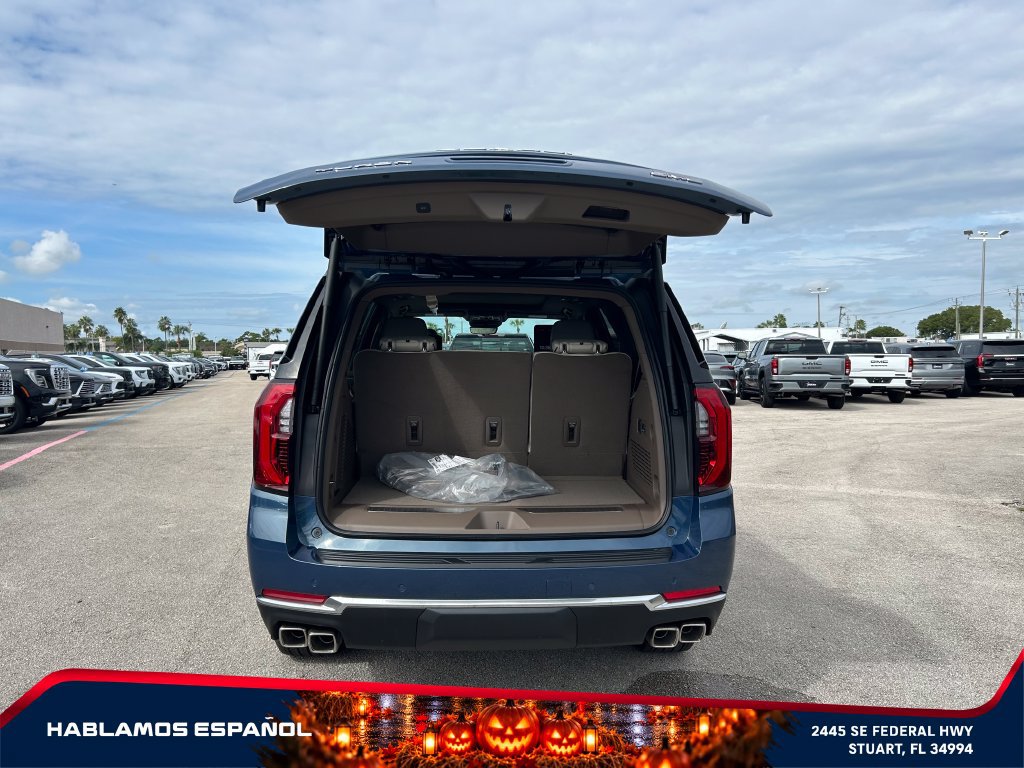 New 2027 GMC Yukon Denali w/ Denali Reserve Package AWD/4WD image 17