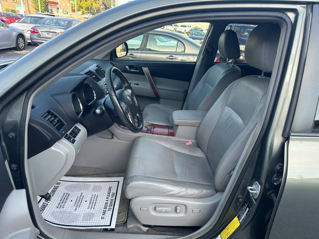 Used 2008 Toyota Highlander Limited AWD/4WD image 10