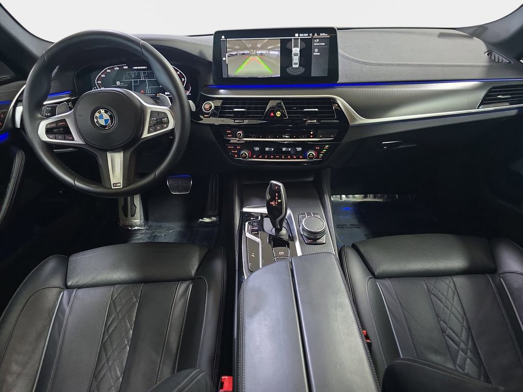 Used 2022 BMW M550i xDrive w/ Dynamic Handling Package AWD/4WD image 11