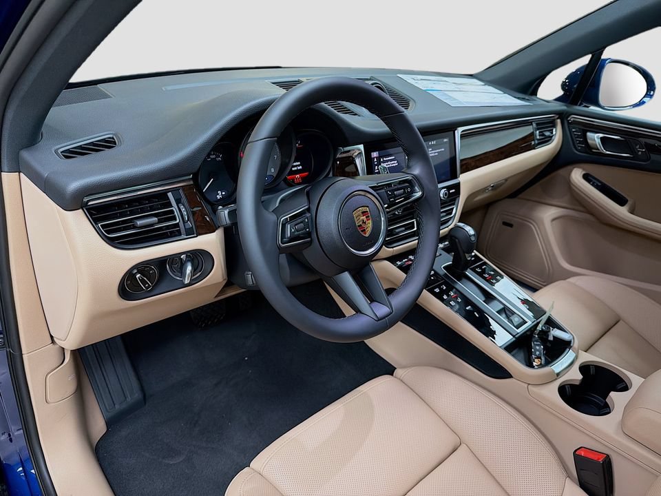 New 2026 Porsche Macan S AWD/4WD image 4