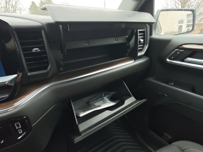 Used 2023 Chevrolet Silverado 1500 LT image 31