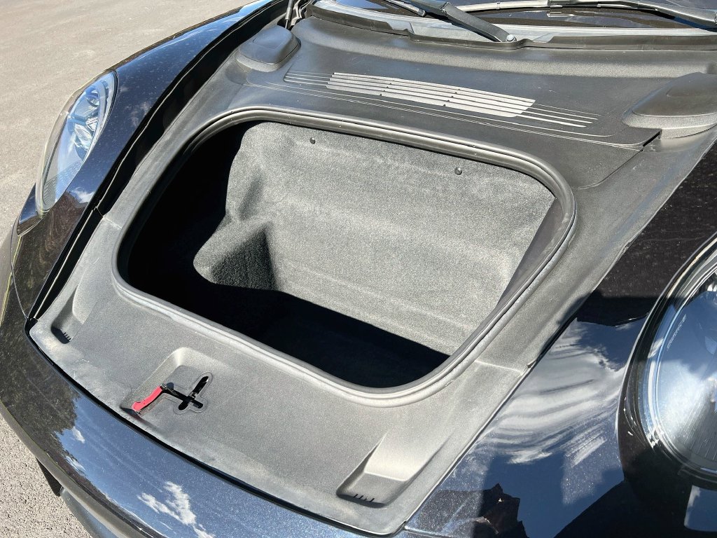 Certified 2021 Porsche 911 Turbo S AWD/4WD image 28