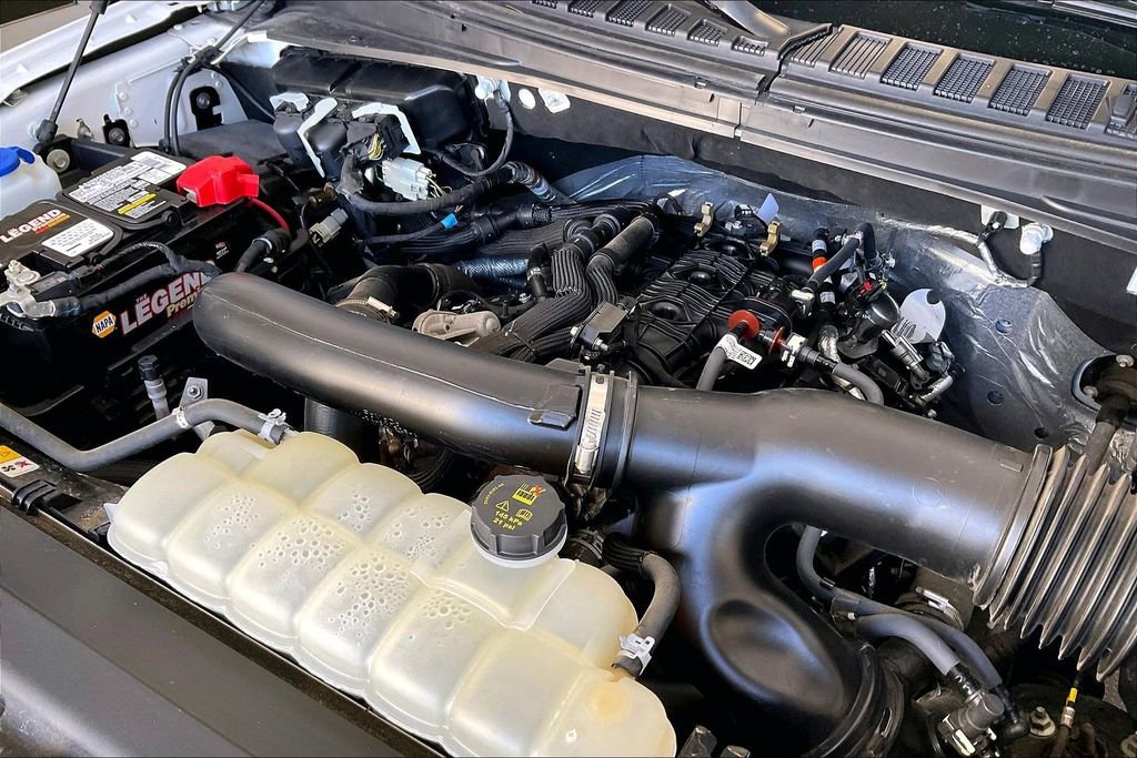 Used 2024 Ford Expedition Limited image 30