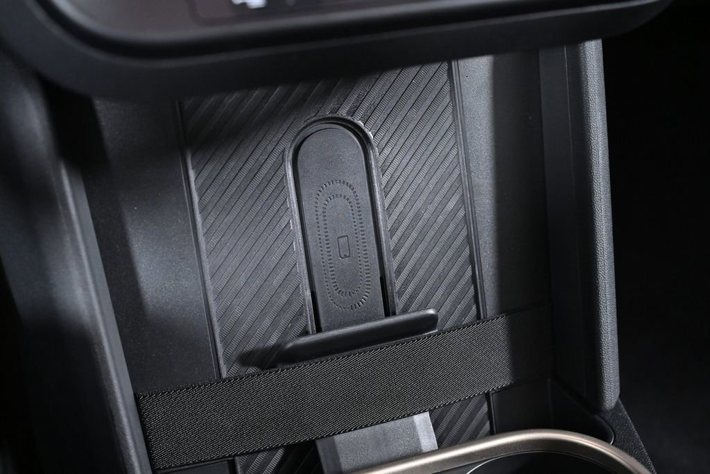 Used 2025 MINI Cooper 2-Door Hardtop image 19