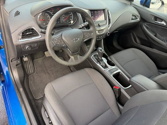 Used 2019 Chevrolet Cruze LT w/ Convenience Package image 14