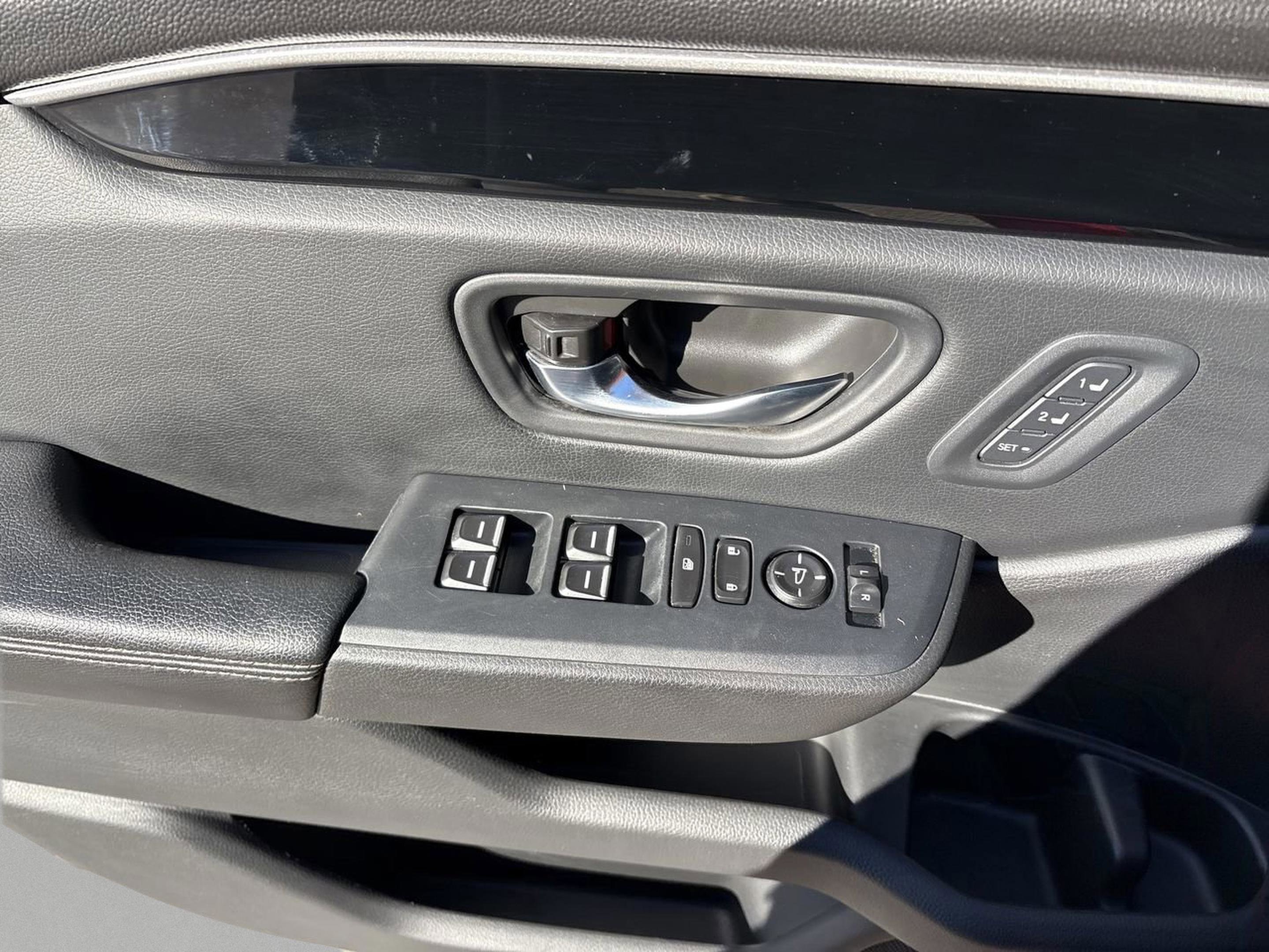 Certified 2023 Honda Pilot EX-L image 17