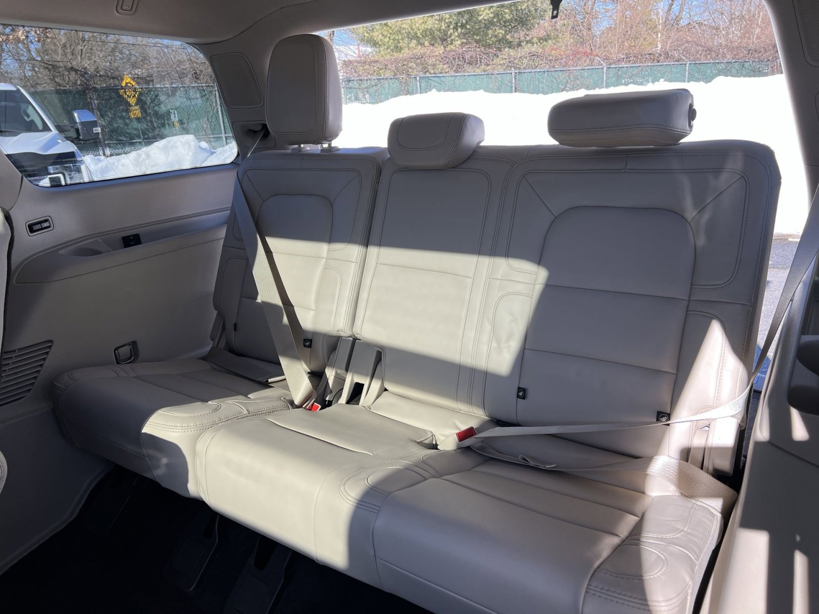 Used 2021 Lincoln Navigator Reserve w/ Luxury Package image 25