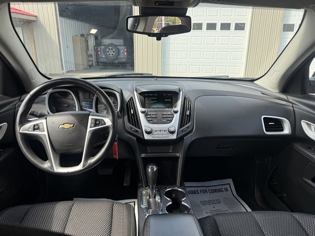 Used 2017 Chevrolet Equinox LT w/ Convenience Package FWD image 19