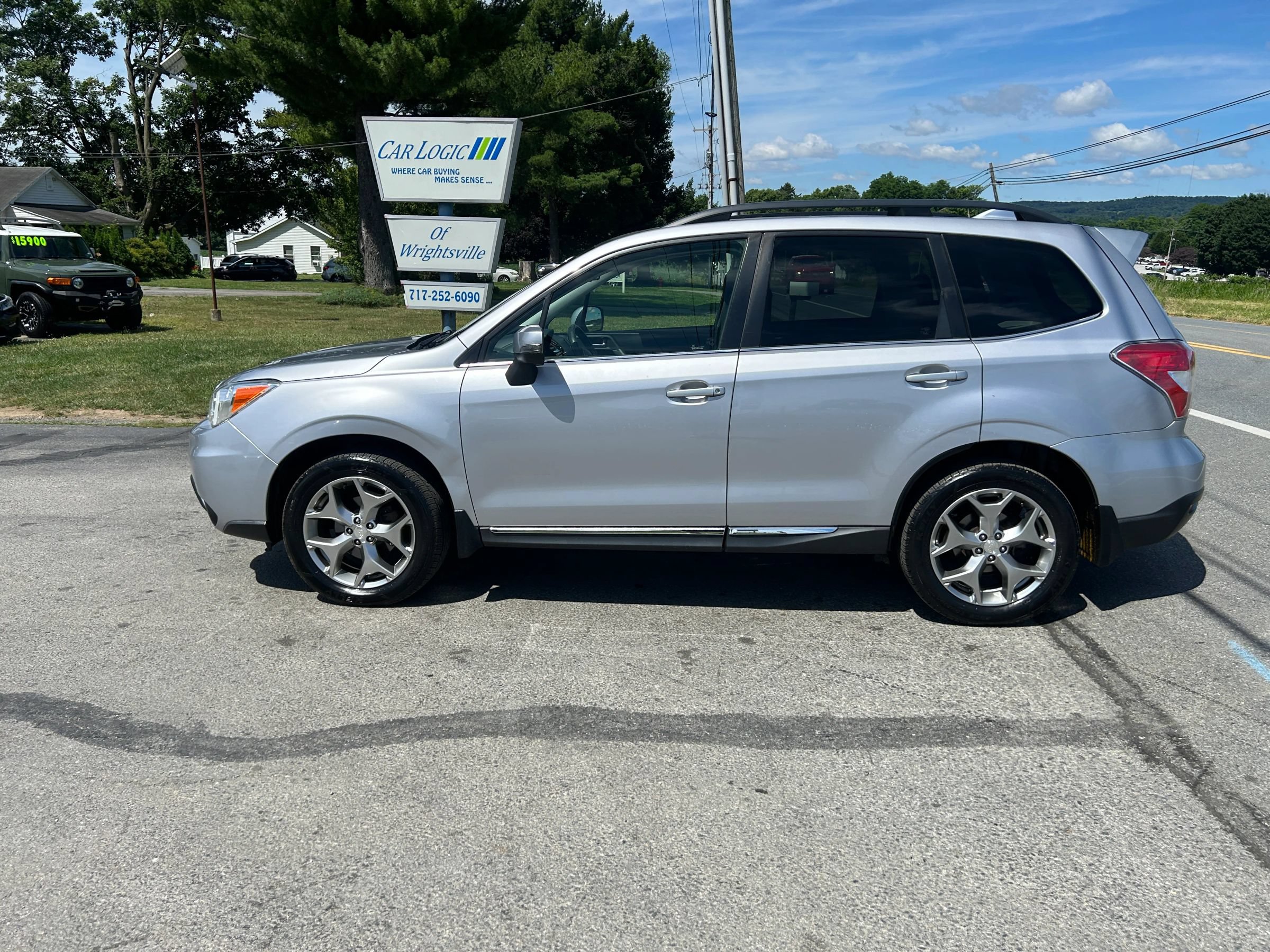 Used 2016 Subaru Forester 2.5i Touring w/ Protection Package #2 AWD/4WD image 9