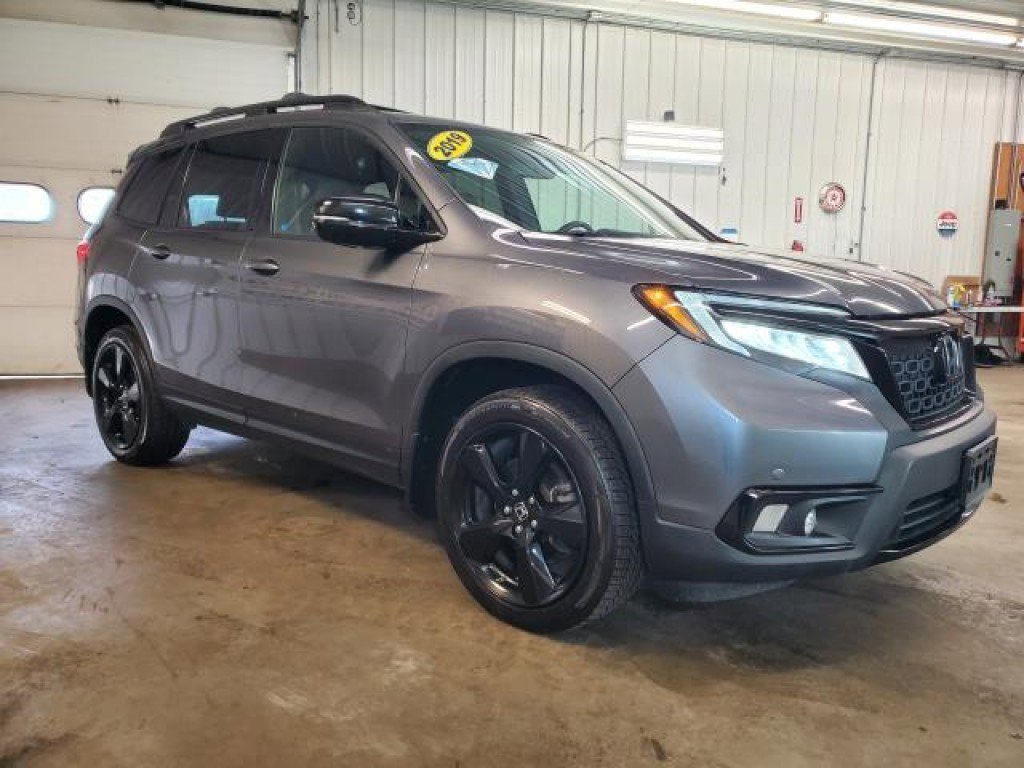 Used 2019 Honda Passport Touring image 2