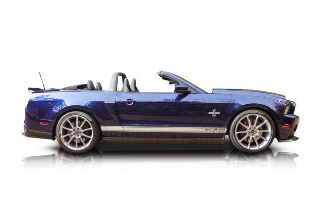 Used 2012 Ford Mustang Shelby GT500 image 2