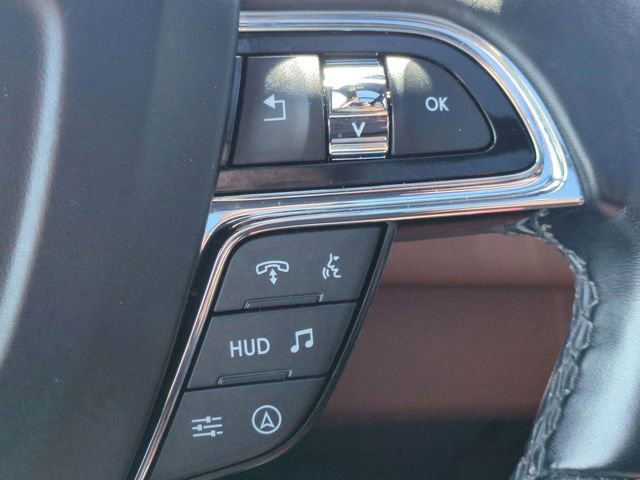 Used 2024 Lincoln Navigator Reserve image 18