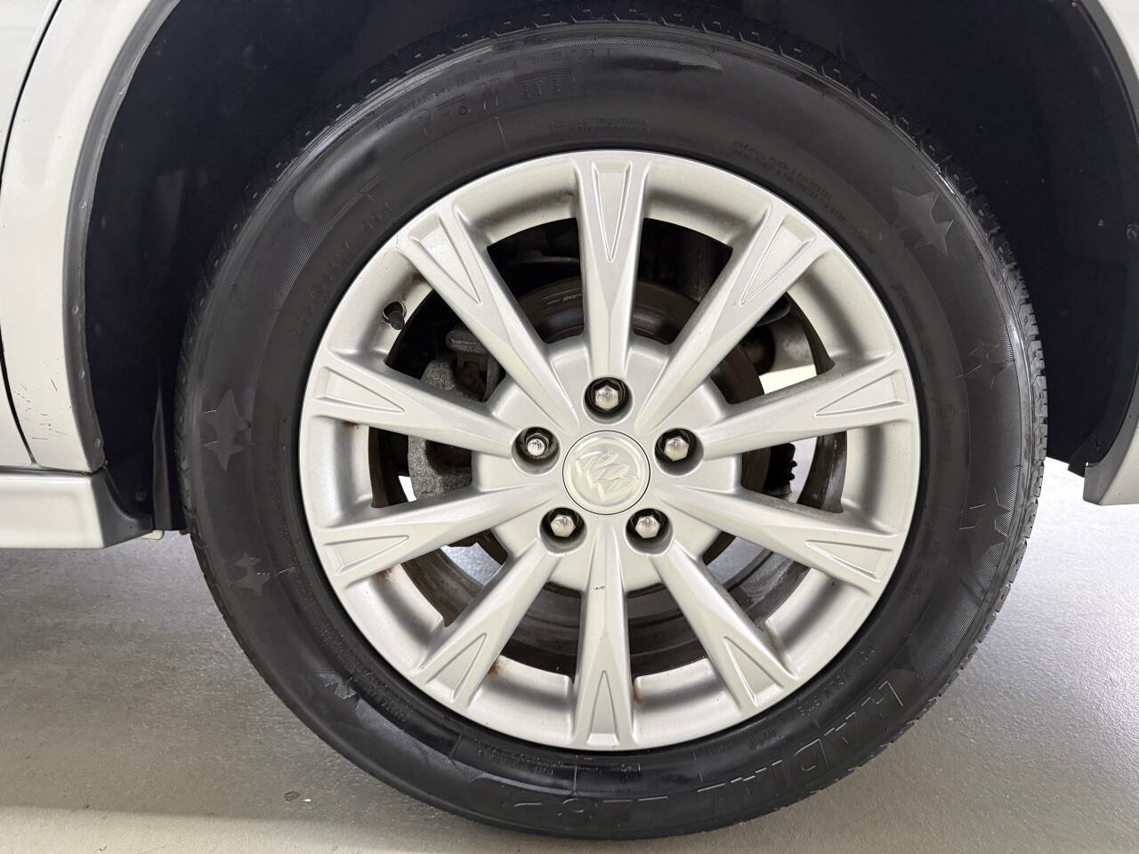 Used 2011 Buick Lucerne CX FWD image 30