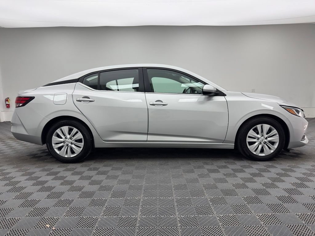 Used 2023 Nissan Sentra S FWD image 5