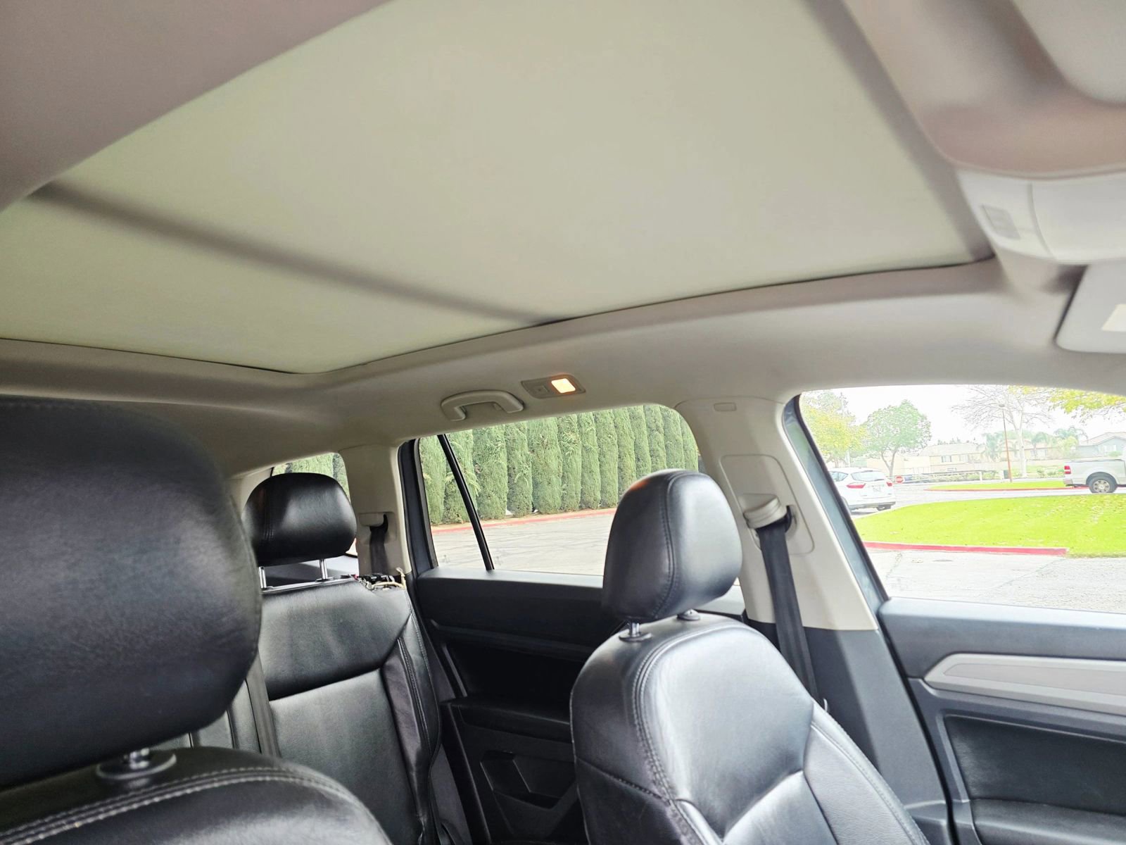 Used 2018 Volkswagen Atlas Launch Edition image 29