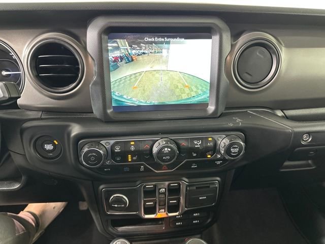 Used 2023 Jeep Wrangler Unlimited w/ Cold Weather Group image 20