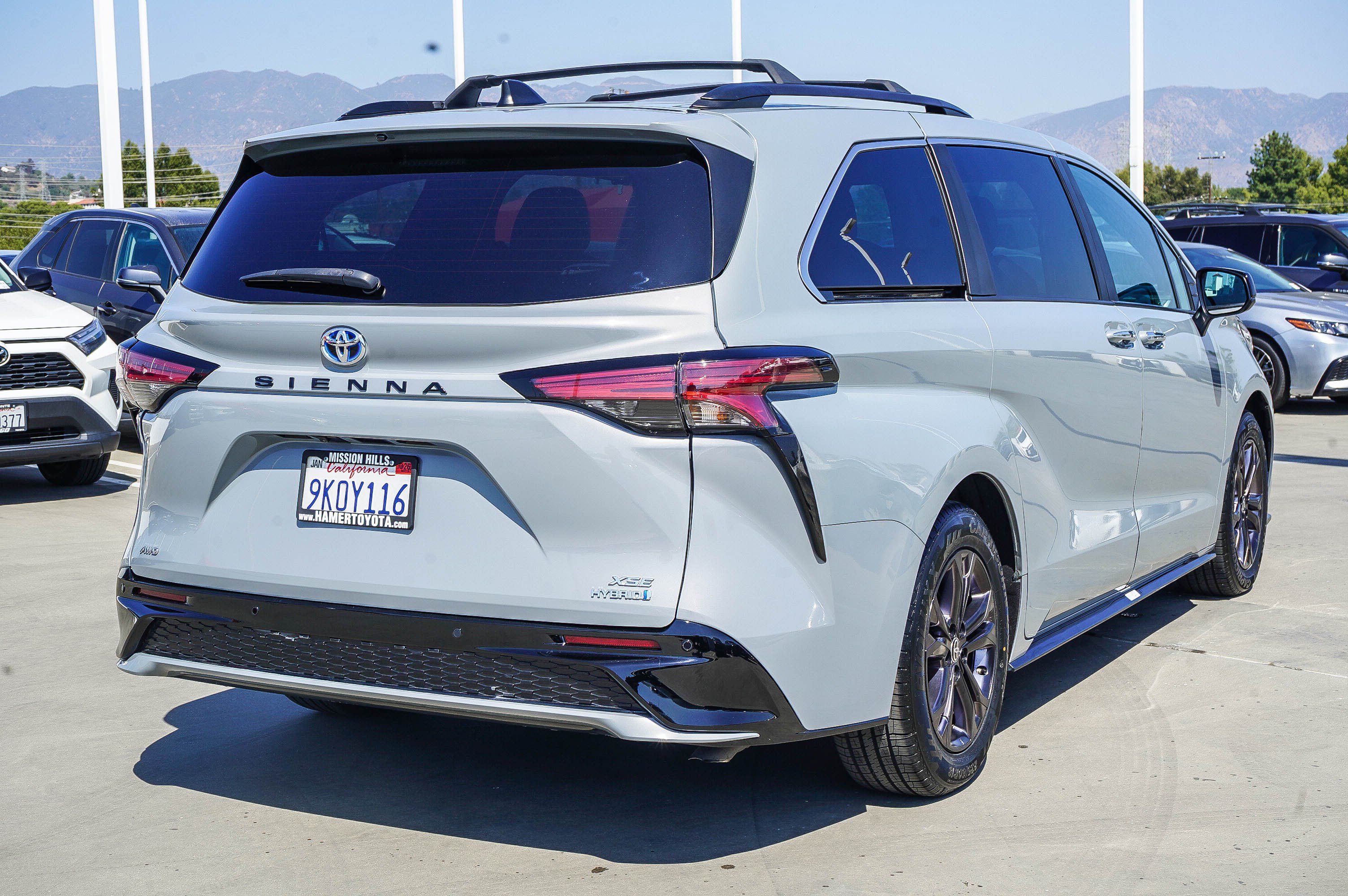 Certified 2024 Toyota Sienna XSE w/ XSE Plus Package AWD/4WD image 7