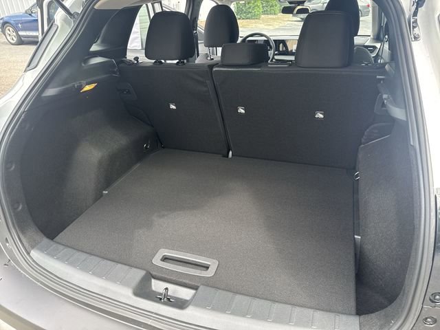 Used 2025 Nissan Kicks SV FWD image 12