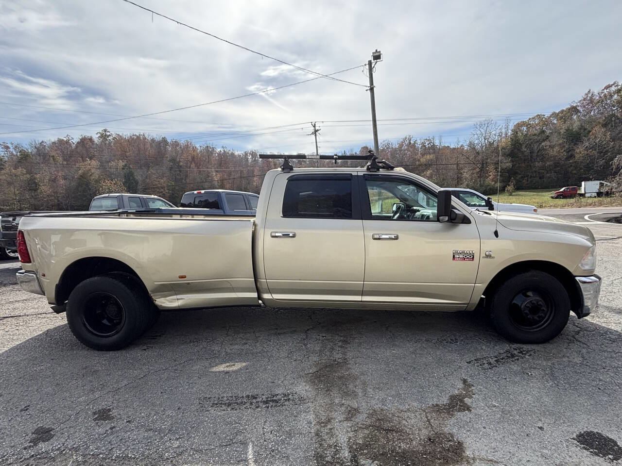 Used 2011 RAM 3500 Big Horn image 3