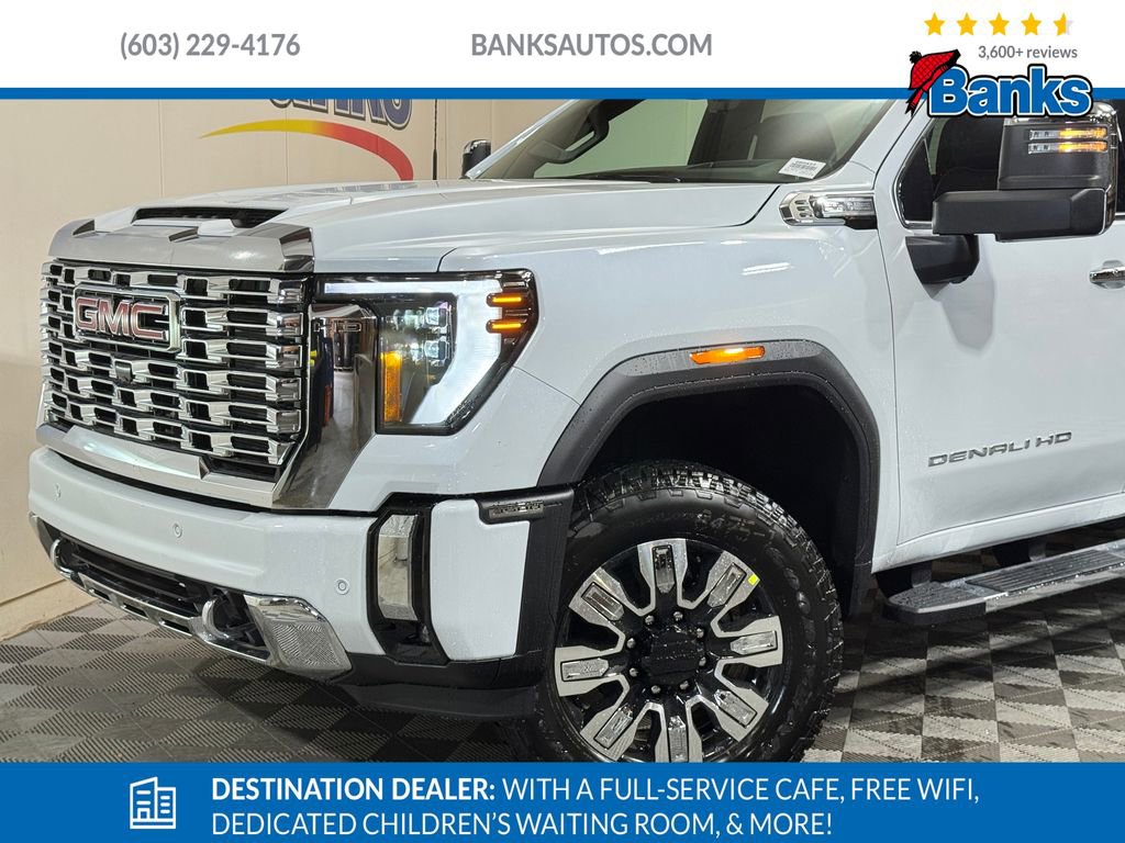 New 2026 GMC Sierra 3500 Denali w/ Denali Reserve Package image 3