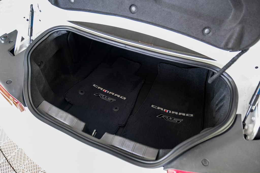 Used 2023 Chevrolet Camaro LT RWD image 45