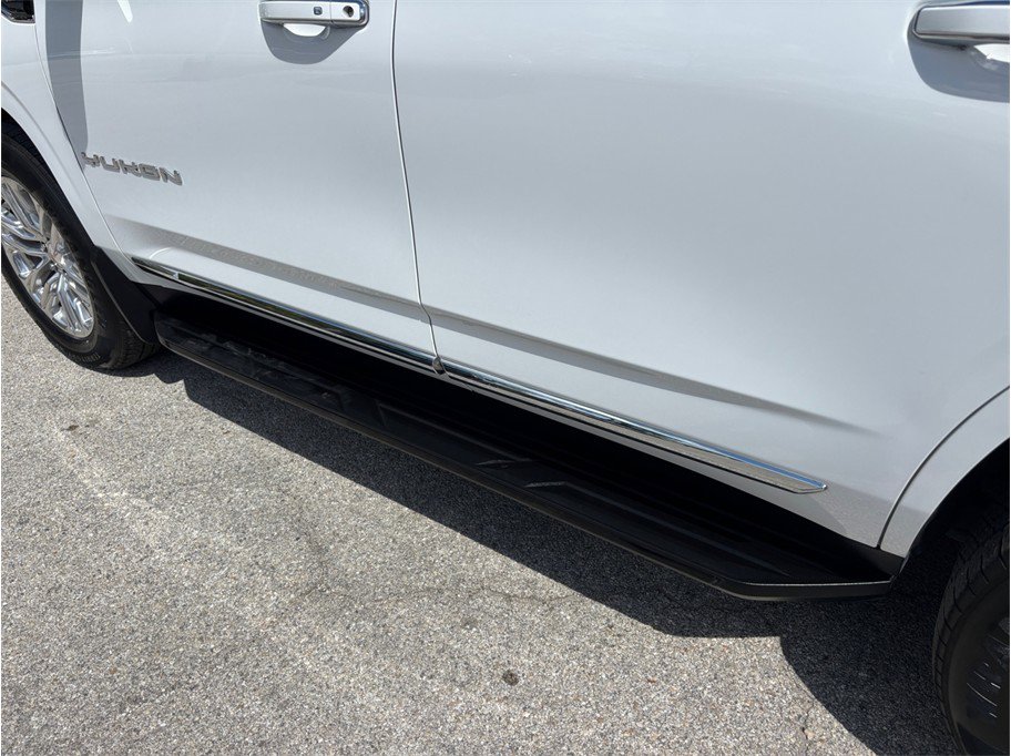 Used 2022 GMC Yukon SLT w/ SLT Premium Package RWD image 18