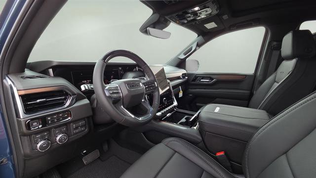 New 2026 GMC Yukon Denali w/ Denali Reserve Package image 30