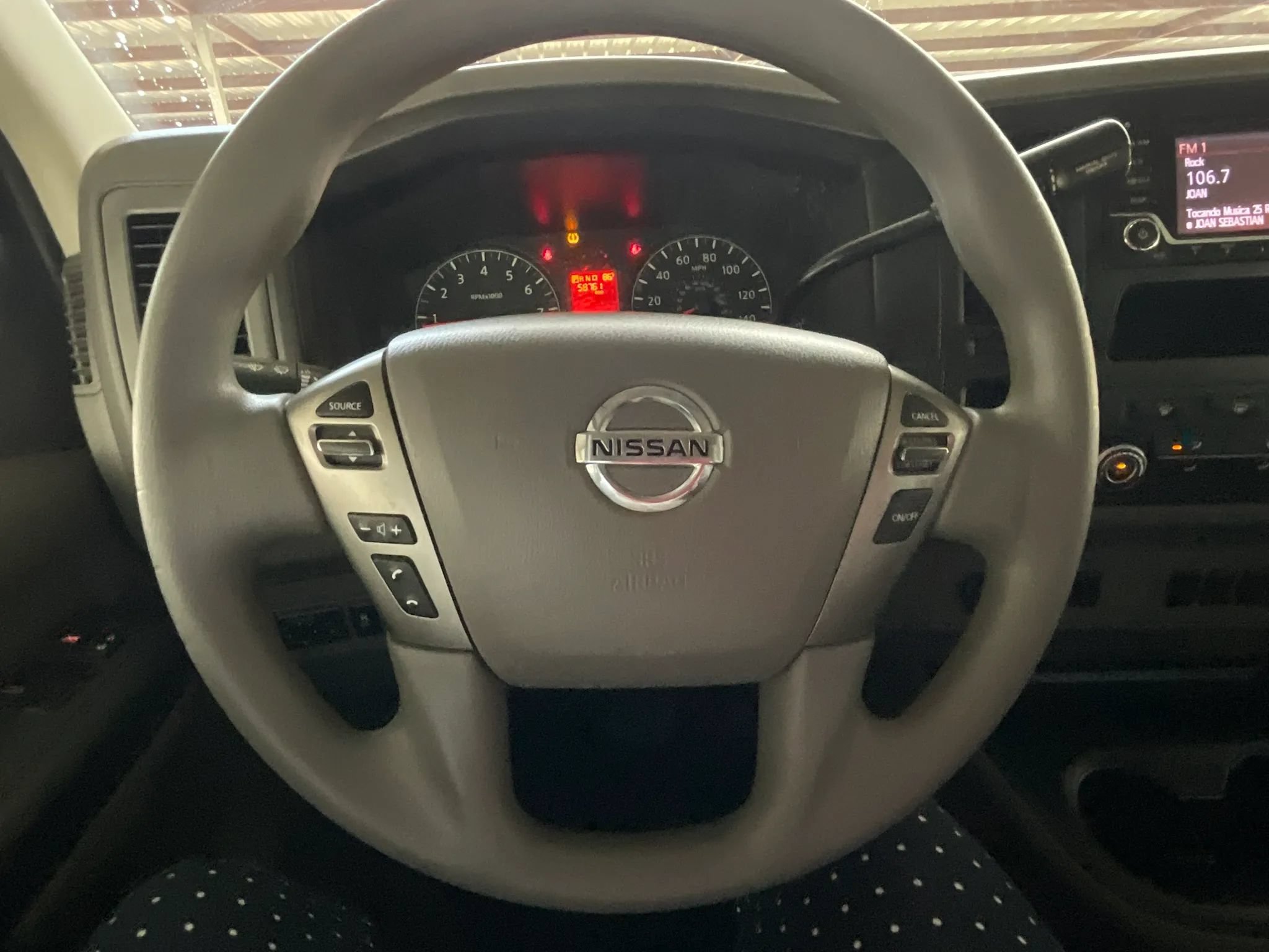 Used 2018 Nissan NV 3500 S RWD image 25