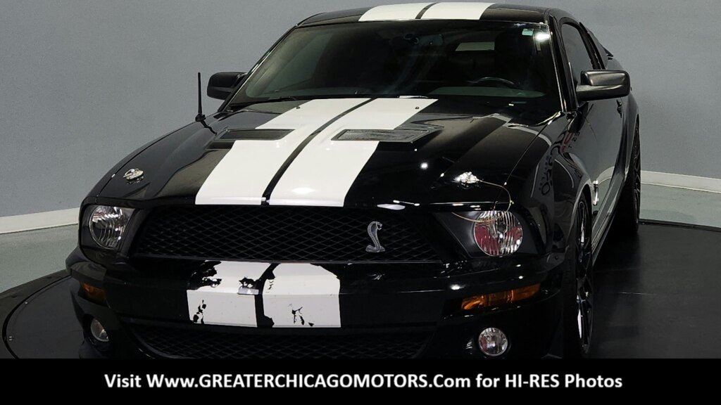 Used 2007 Ford Mustang Shelby GT500 RWD image 13