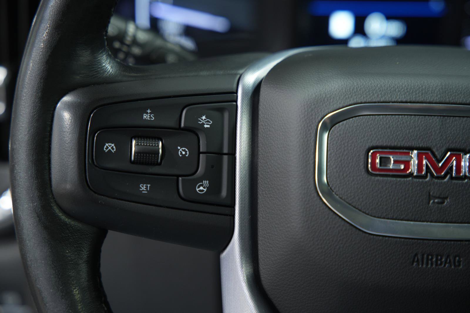 Used 2020 GMC Sierra 1500 SLT w/ SLT Premium Plus Package image 33