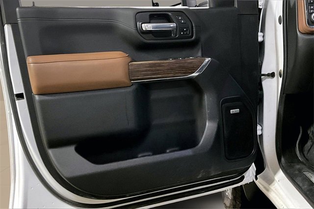 Used 2022 Chevrolet Silverado 3500 High Country image 12