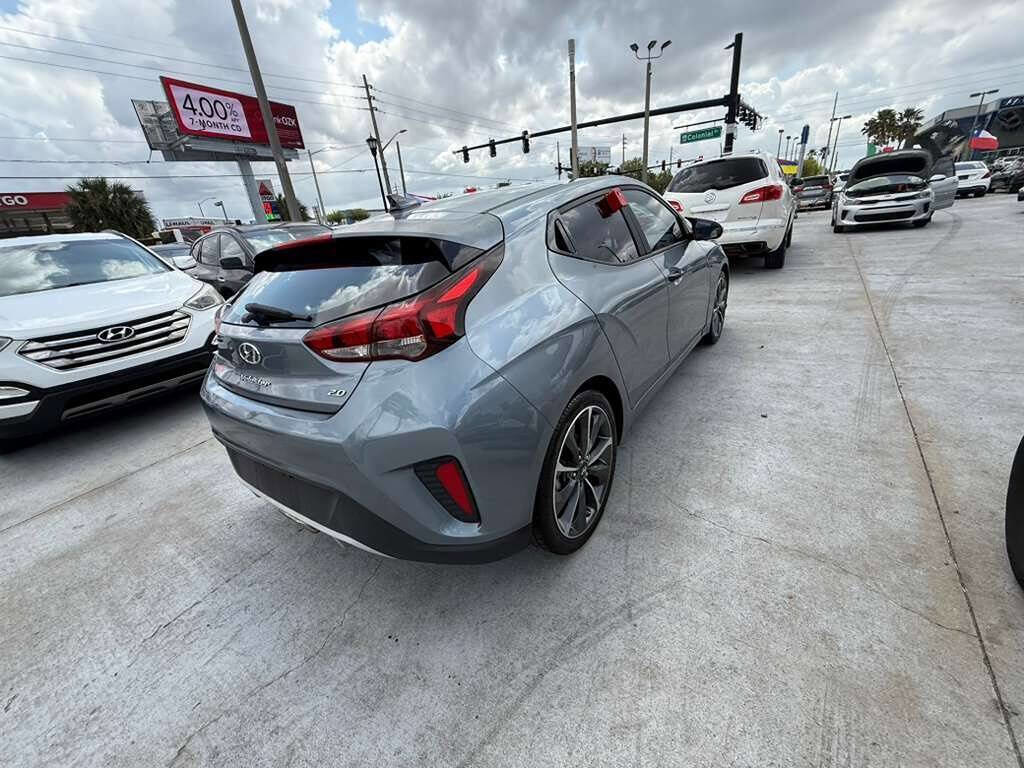 Used 2019 Hyundai Veloster 2.0 Premium FWD image 4