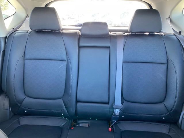 Used 2023 Kia Seltos SX image 11