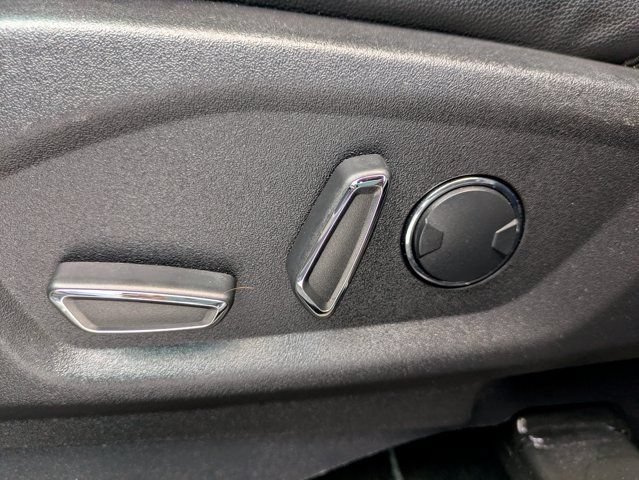 Used 2017 Ford Explorer Limited FWD image 22