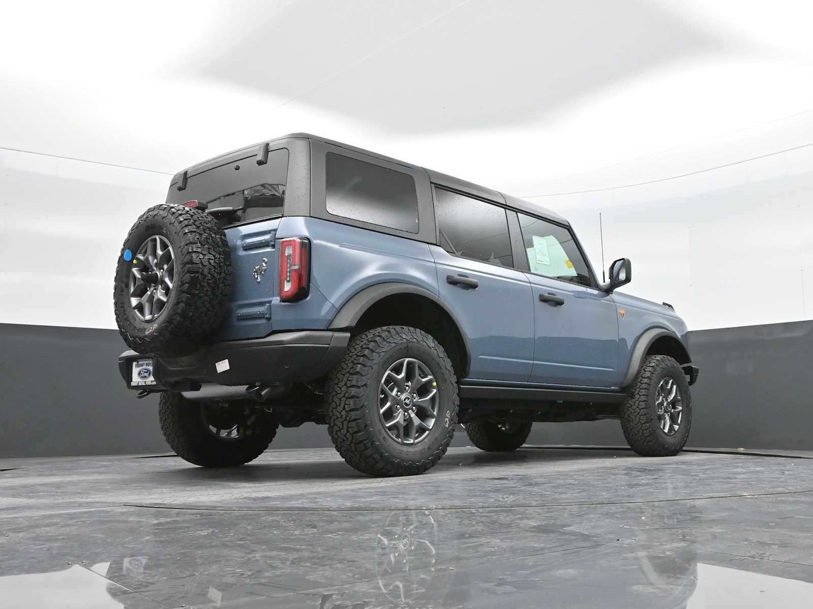 New 2025 Ford Bronco Badlands image 63