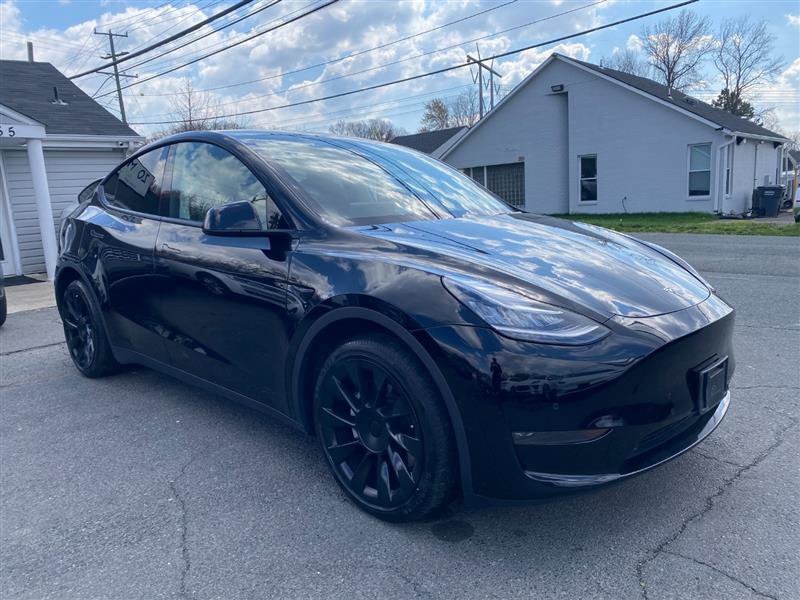 Used 2025 Tesla Model Y Long Range RWD image 6
