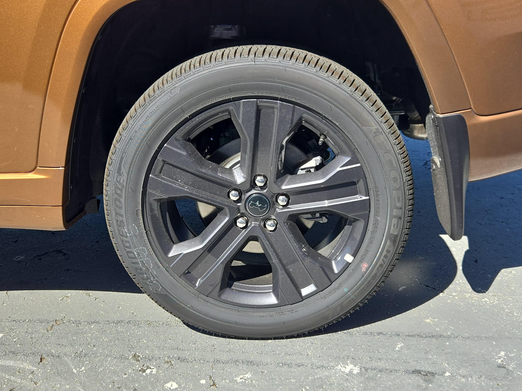 New 2027 Jeep Grand Cherokee Limited AWD/4WD image 15