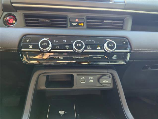 Used 2024 Honda Pilot EX-L image 12