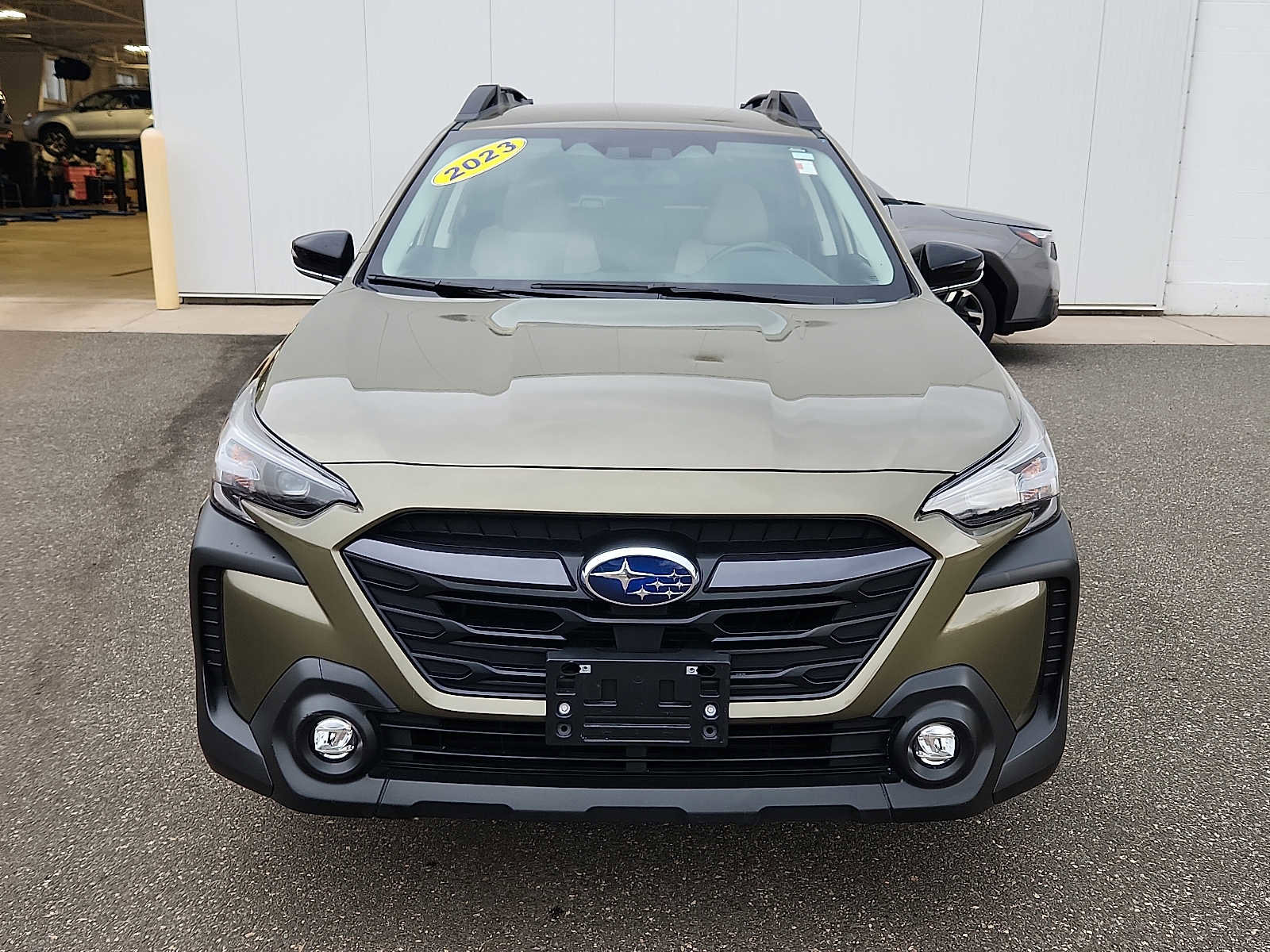 Used 2023 Subaru Outback Premium video 2