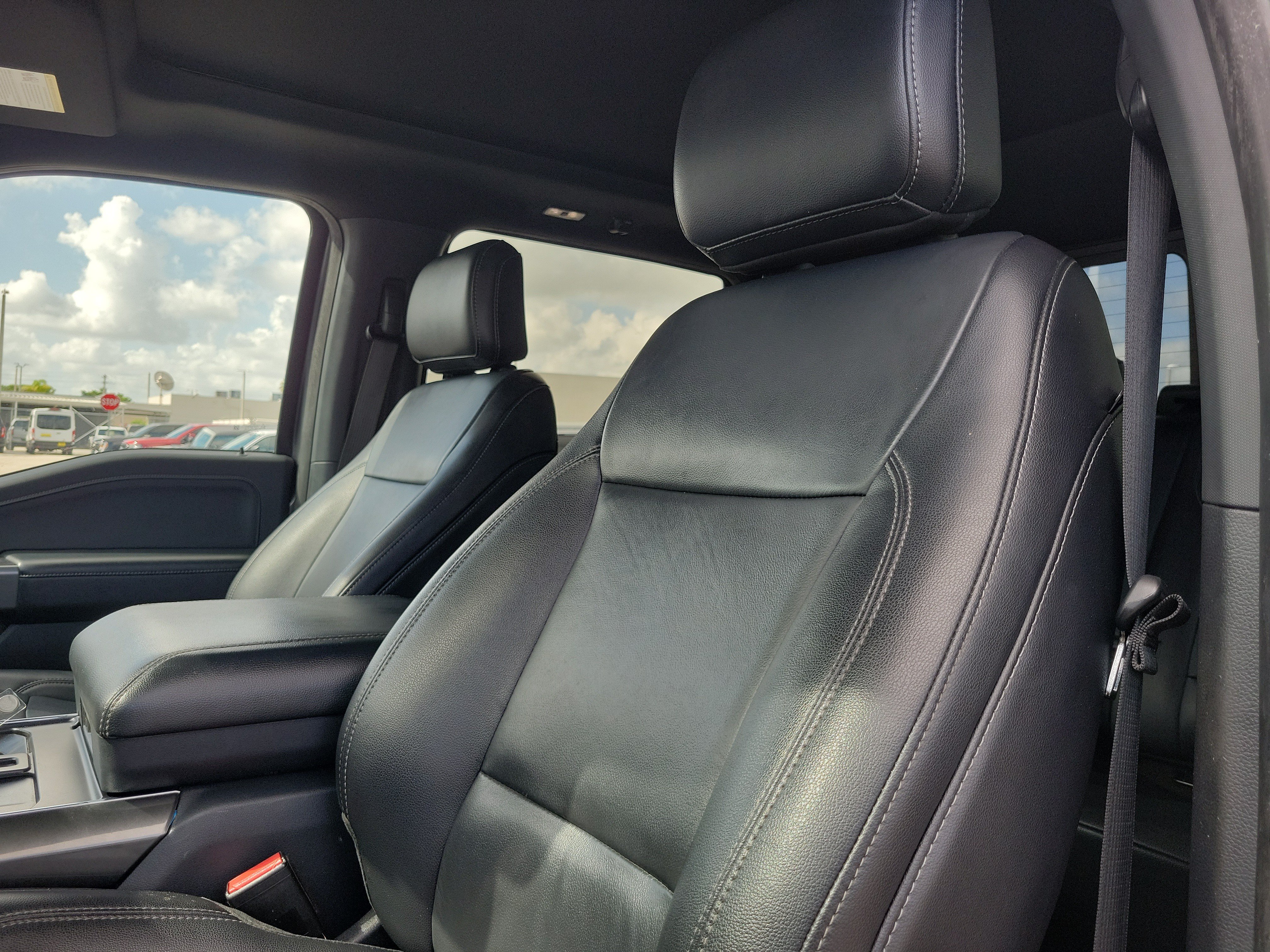 Used 2022 Ford F150 XLT w/ Equipment Group 302A High AWD/4WD image 24